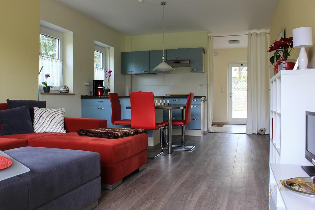 Hotel Haus Kallenberg Herbrechtingen Δωμάτιο φωτογραφία