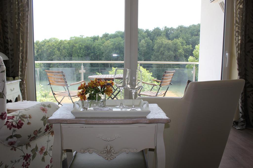 Hotel Haus Kallenberg Herbrechtingen Δωμάτιο φωτογραφία