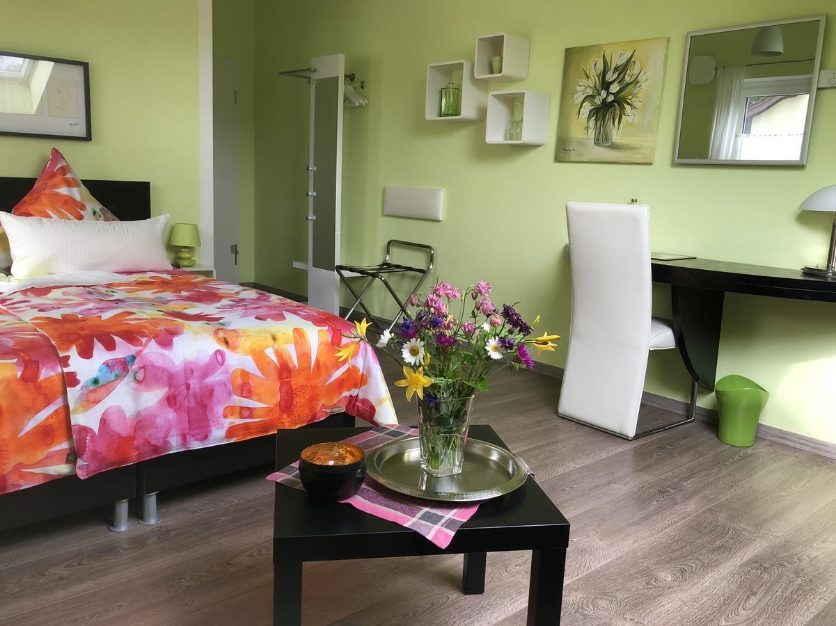 Hotel Haus Kallenberg Herbrechtingen Εξωτερικό φωτογραφία